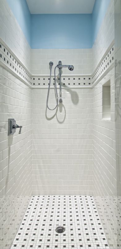 Shower with Compact Fixtures